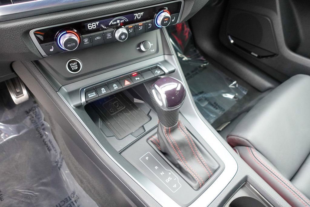 Used 2025 Audi Q3 2.0T Premium Plus w/ Premium Plus Package image 23