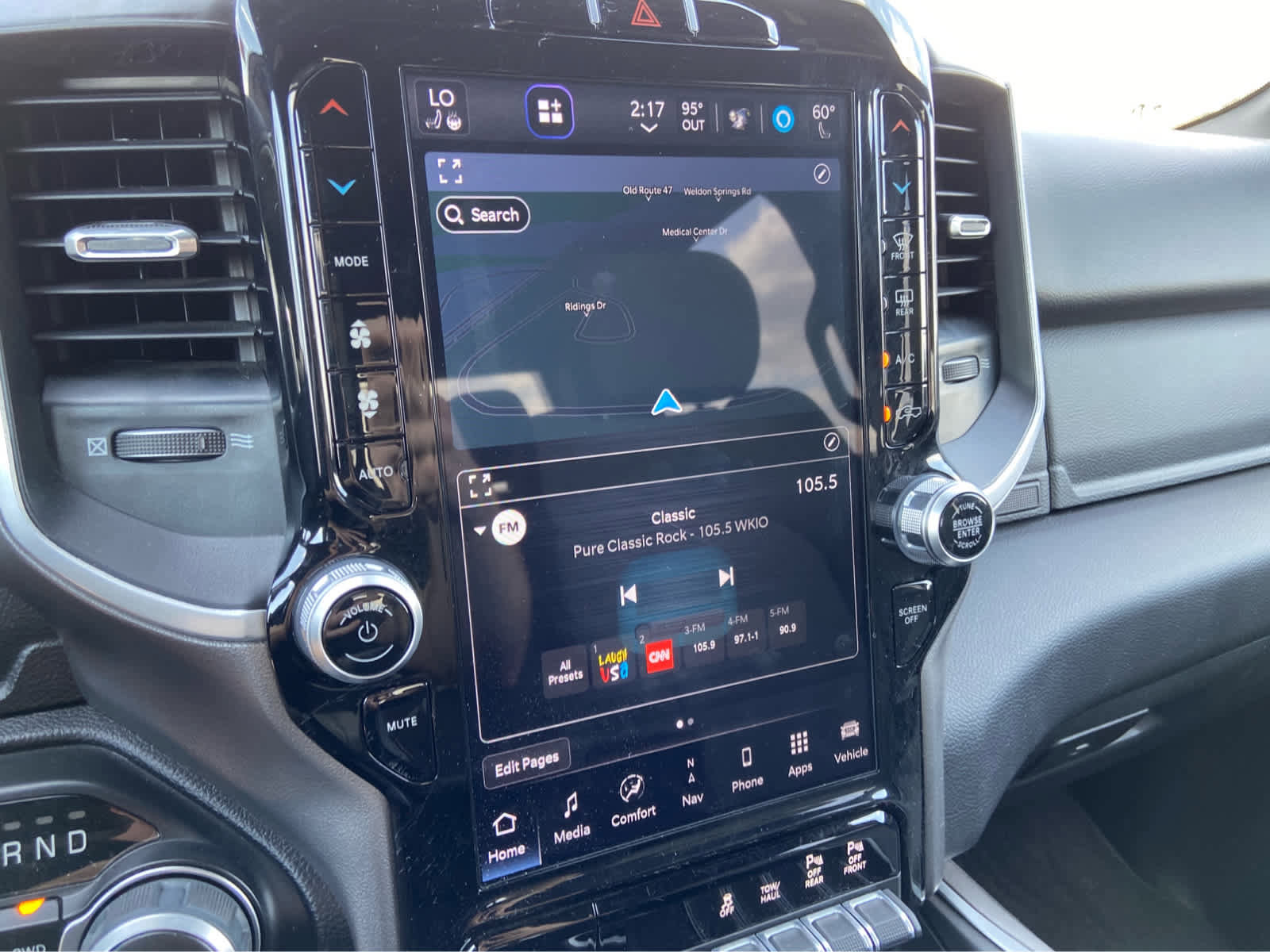 Used 2023 RAM 1500 Big Horn AWD/4WD image 23