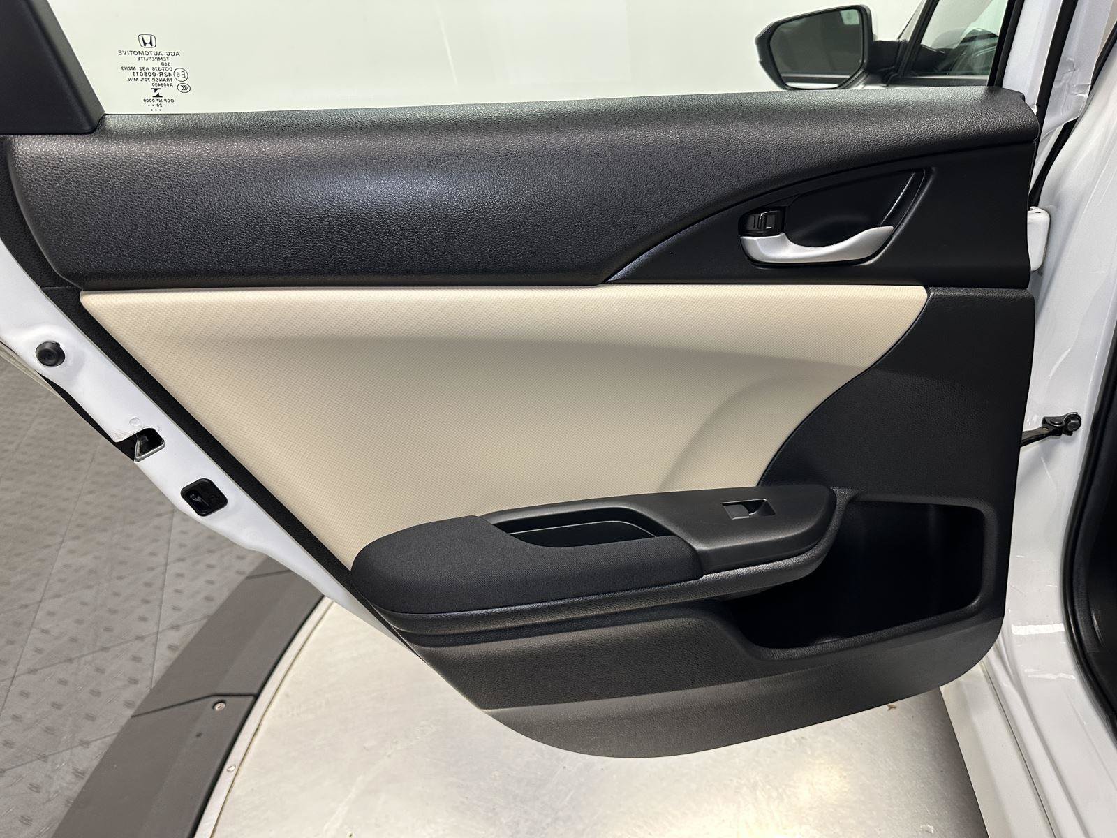 Used 2021 Honda Civic LX image 29