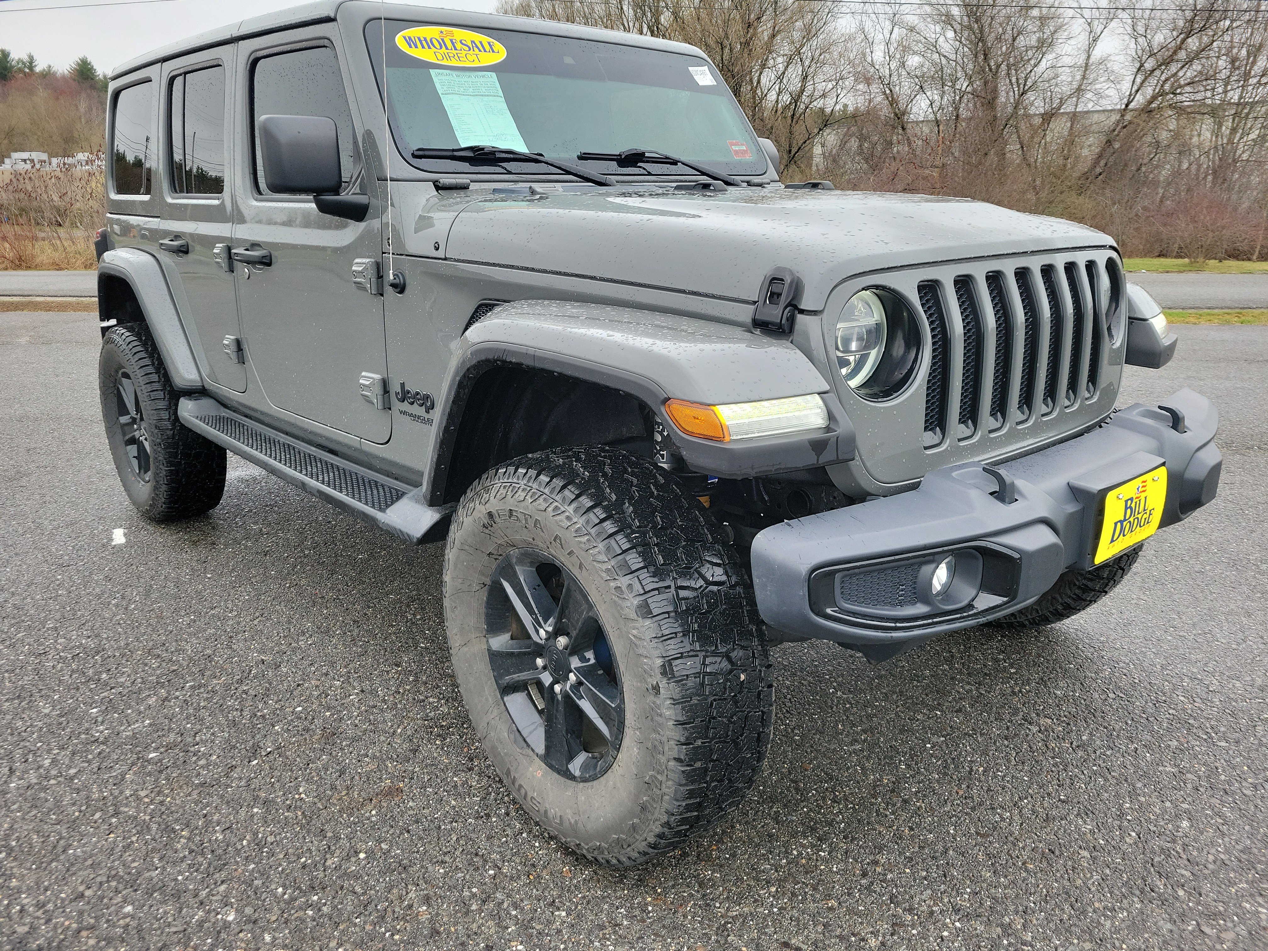 Used 2021 Jeep Wrangler Unlimited Sahara AWD/4WD image 3