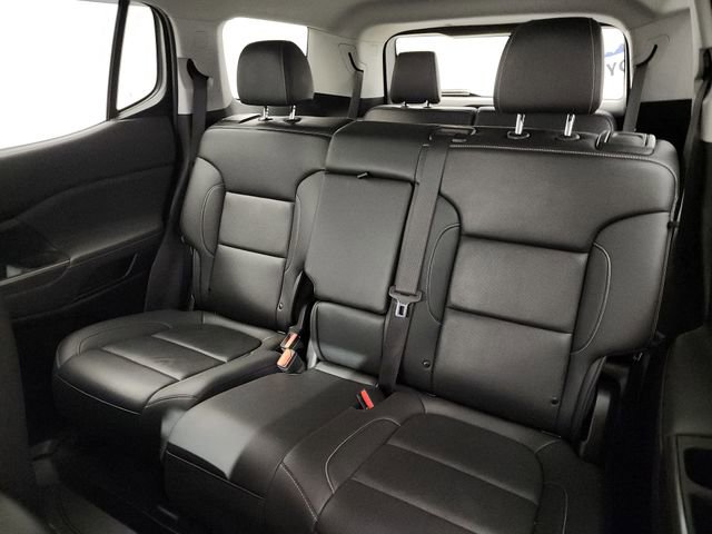 Used 2023 GMC Acadia SLT image 25