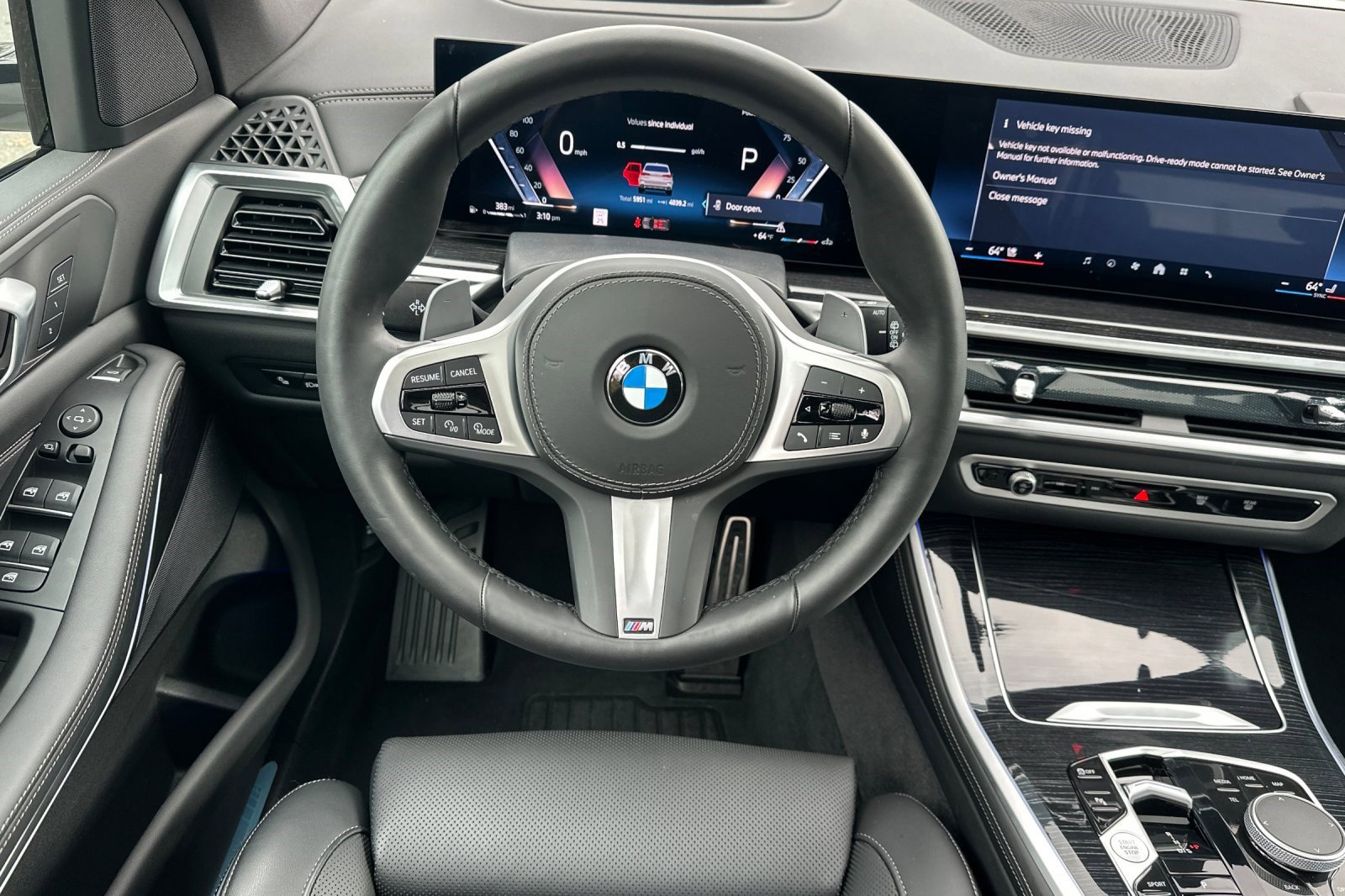 Used 2025 BMW X5 xDrive40i w/ M Sport Package image 18