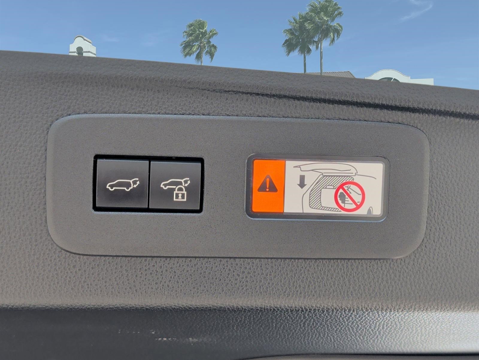 Used 2024 Lexus GX 550 w/ Accessory Package (Z1) image 29