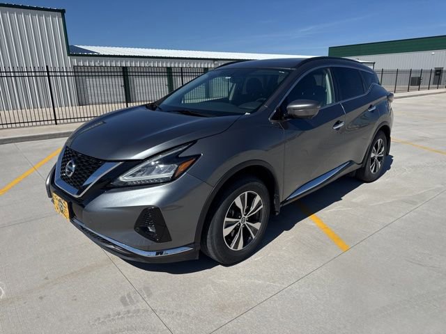 Used 2019 Nissan Murano SV w/ Premium Package image 2
