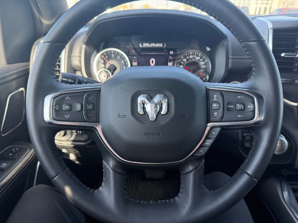 Used 2024 RAM 1500 Laramie AWD/4WD image 8
