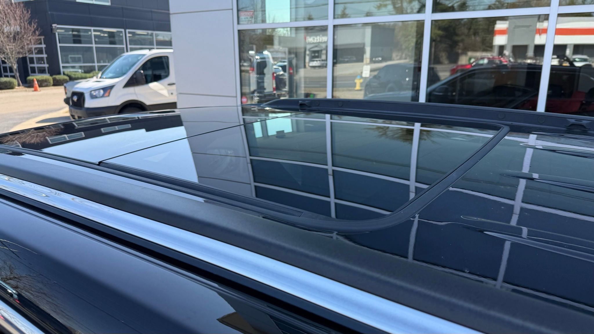 Used 2023 Jeep Grand Cherokee 4WD 4xe image 13