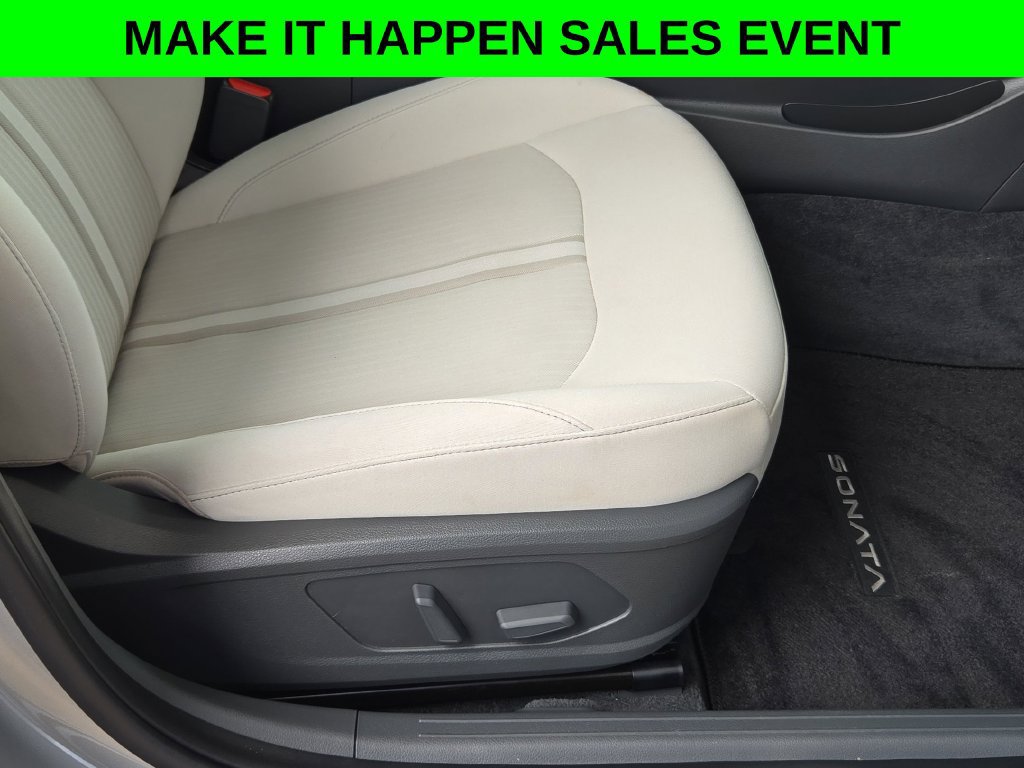 Used 2025 Hyundai Sonata SEL FWD image 27