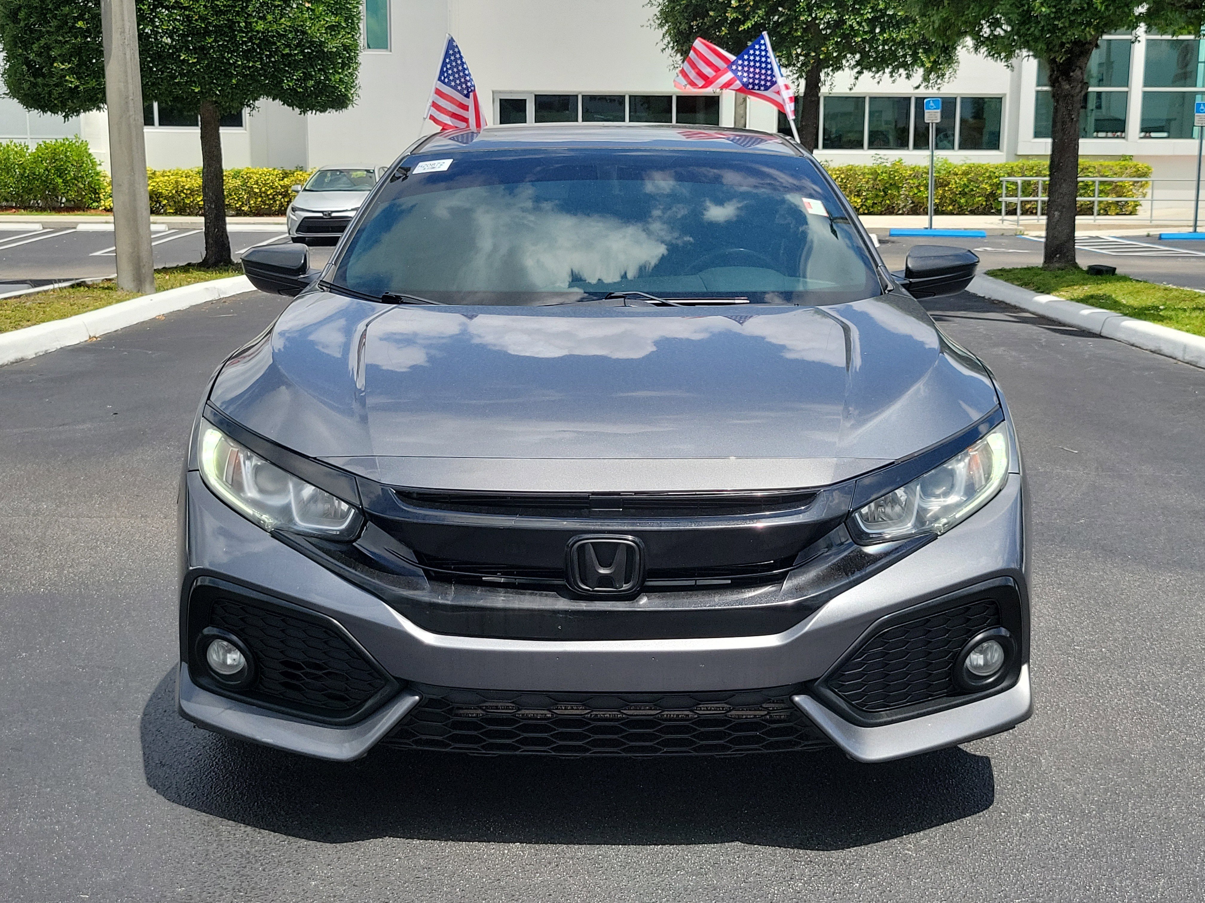 Used 2018 Honda Civic Sport image 4