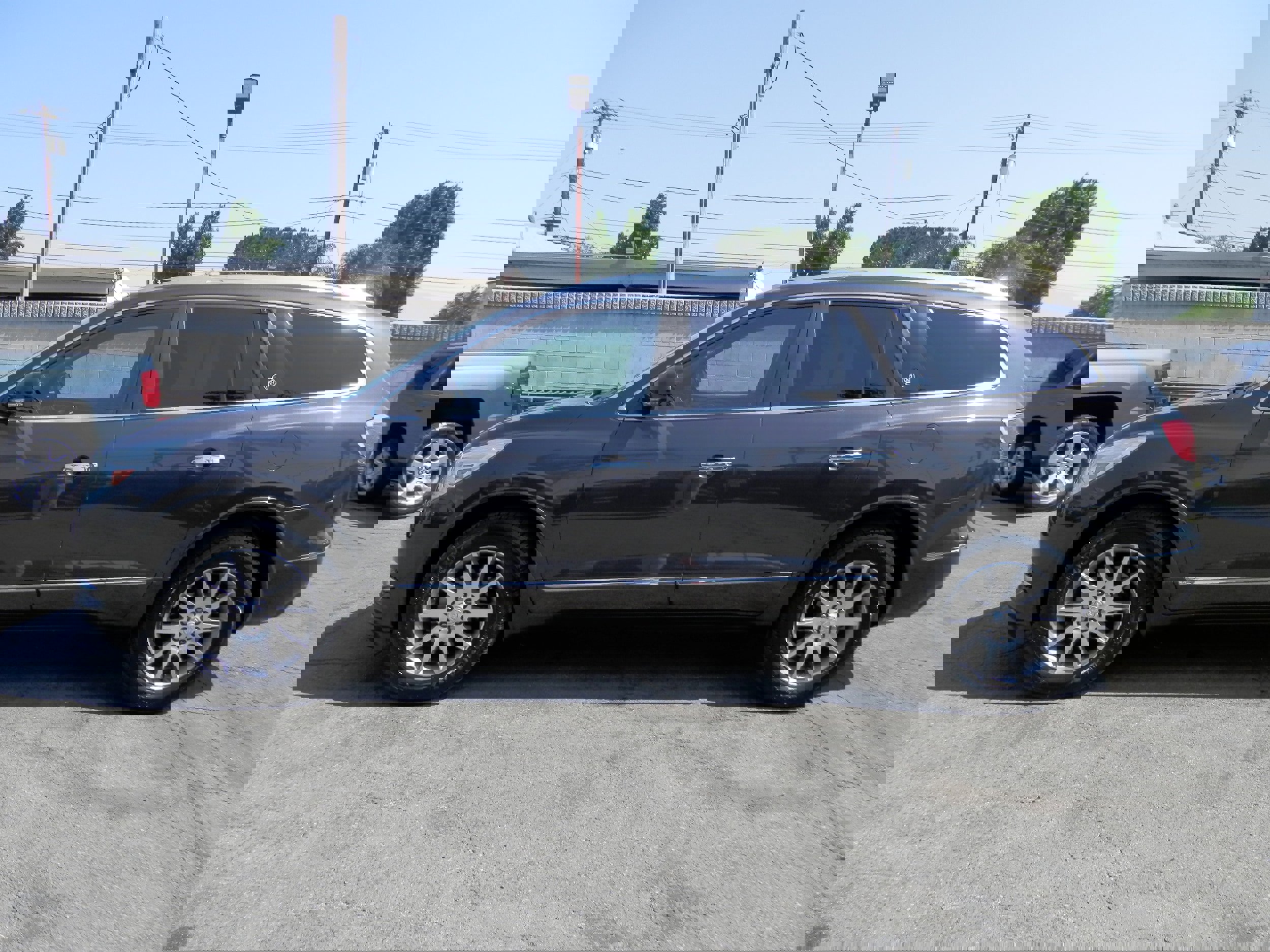Used 2016 Buick Enclave Leather w/ Trailering Package image 11