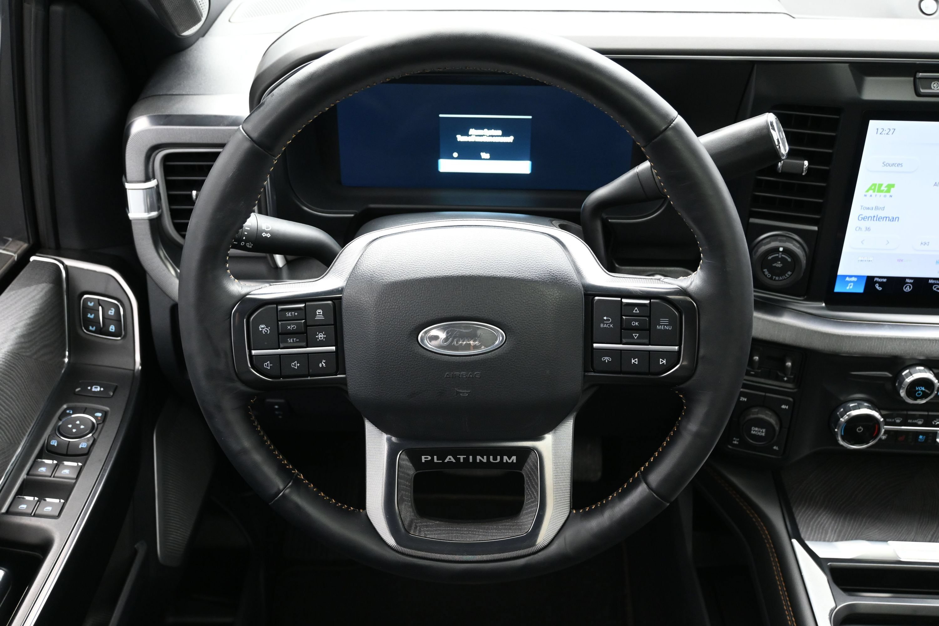 Used 2024 Ford F250 Platinum w/ FX4 Off-Road Package AWD/4WD image 15