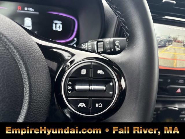 Used 2023 Kia Soul EX image 30