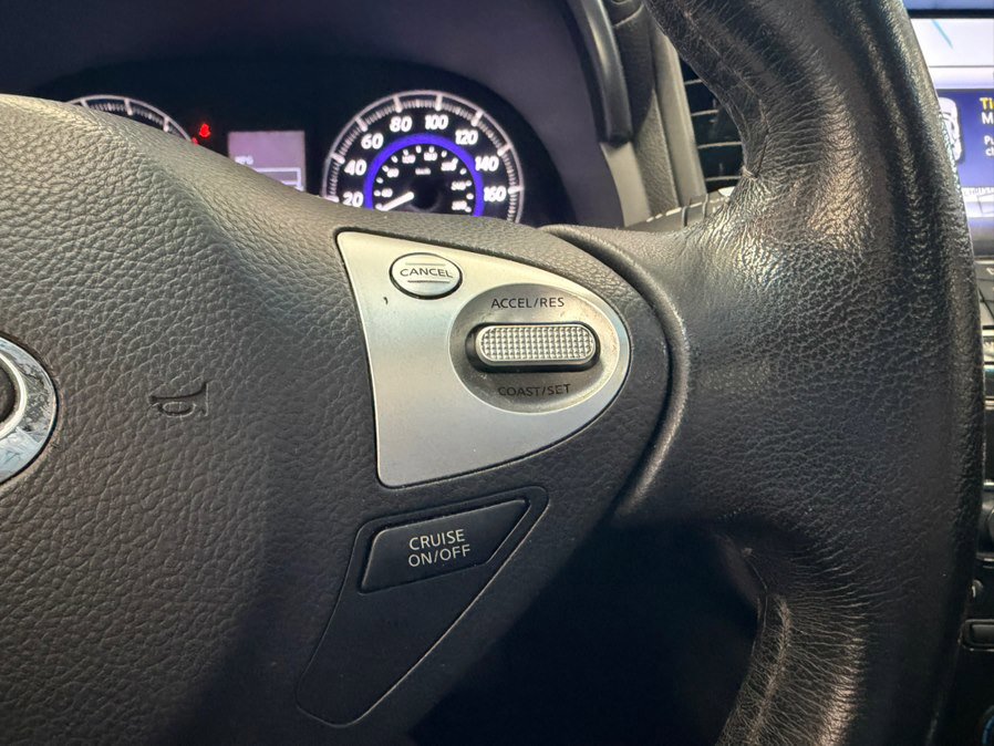 Used 2016 INFINITI QX70 2WD w/ Premium Package image 46