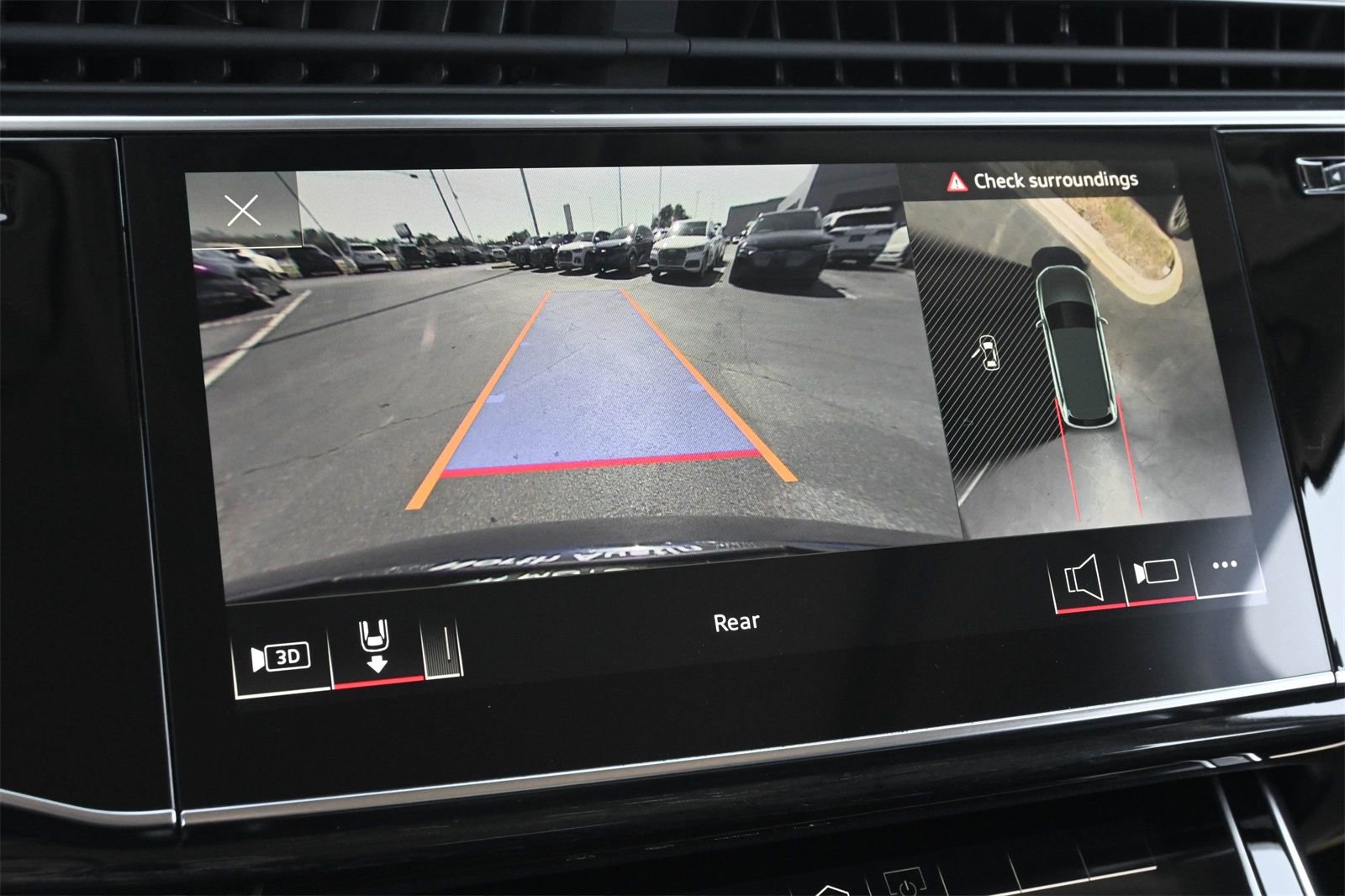 Used 2022 Audi Q7 2.0T Premium image 9