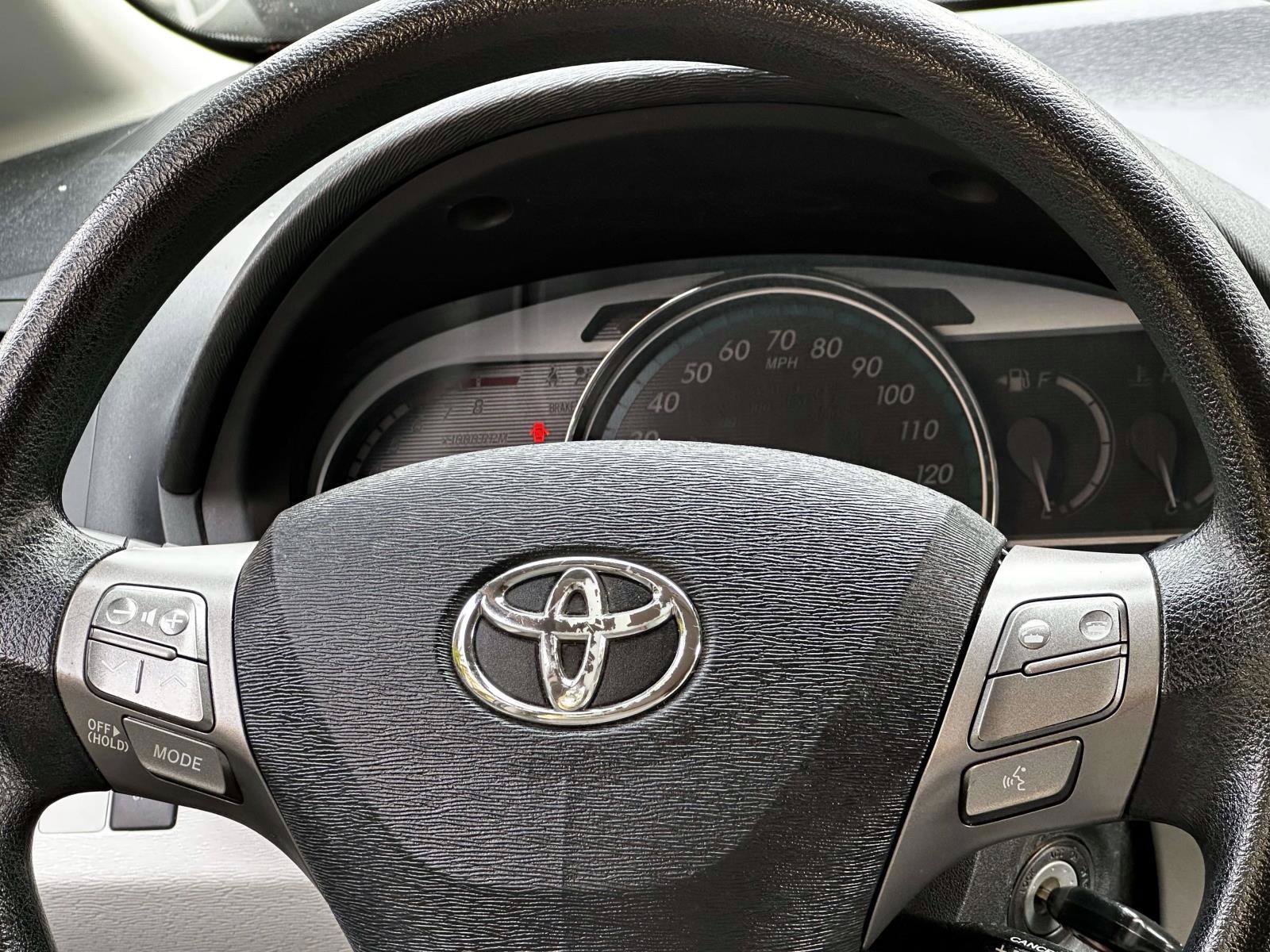 Used 2010 Toyota Venza FWD image 17