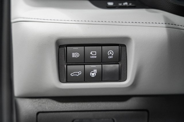 New 2025 Toyota Highlander Platinum image 43