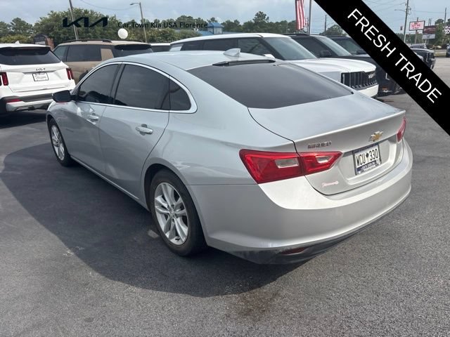 Used 2017 Chevrolet Malibu LT FWD image 5