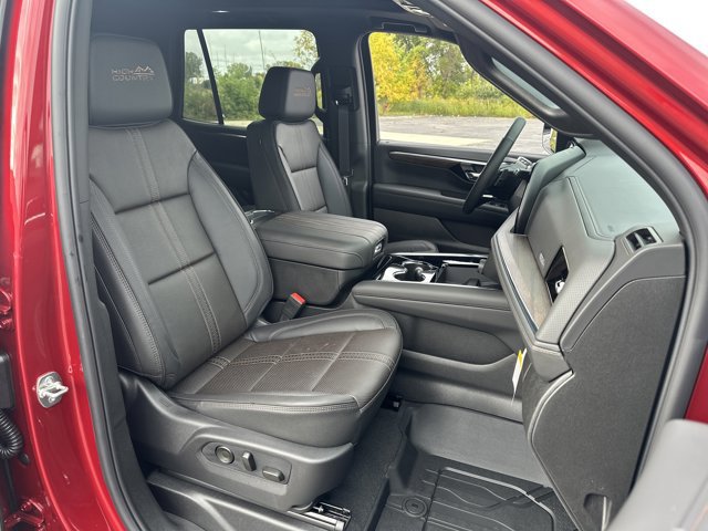 New 2026 Chevrolet Tahoe High Country image 35