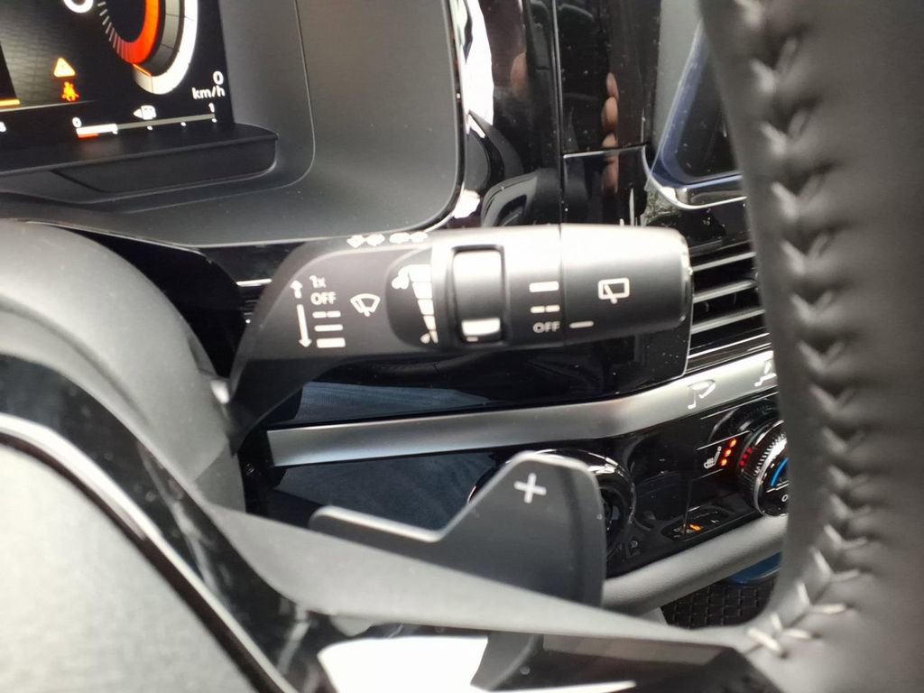 New 2026 Nissan Pathfinder SL image 22