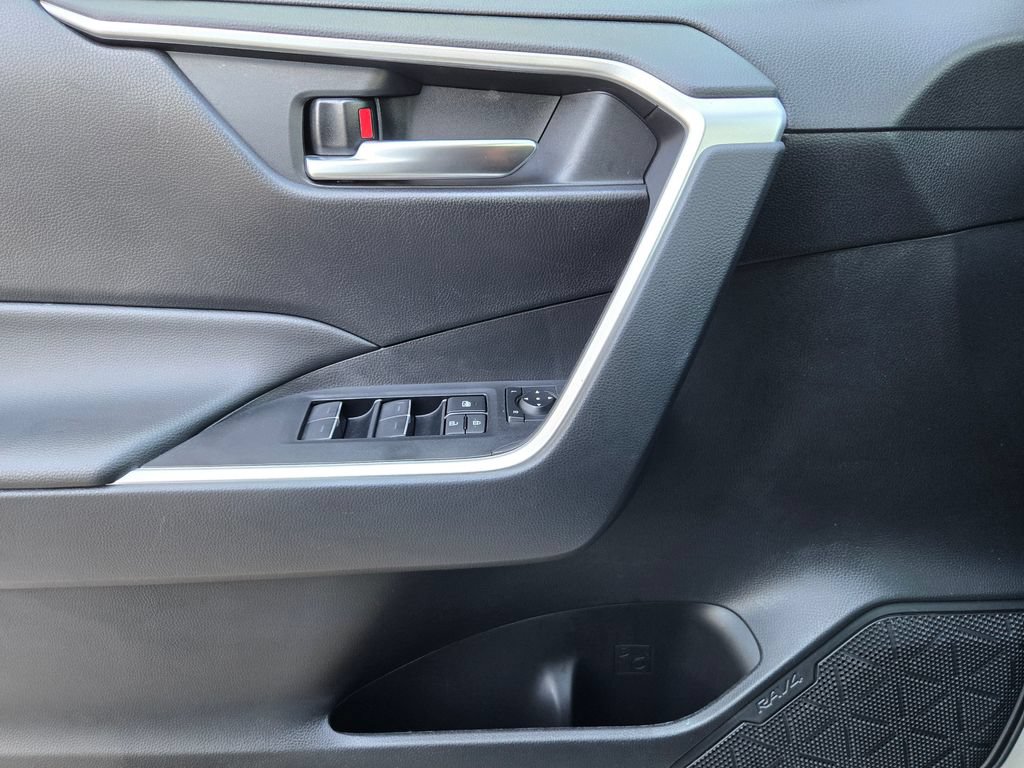 Certified 2024 Toyota RAV4 XLE AWD/4WD image 15