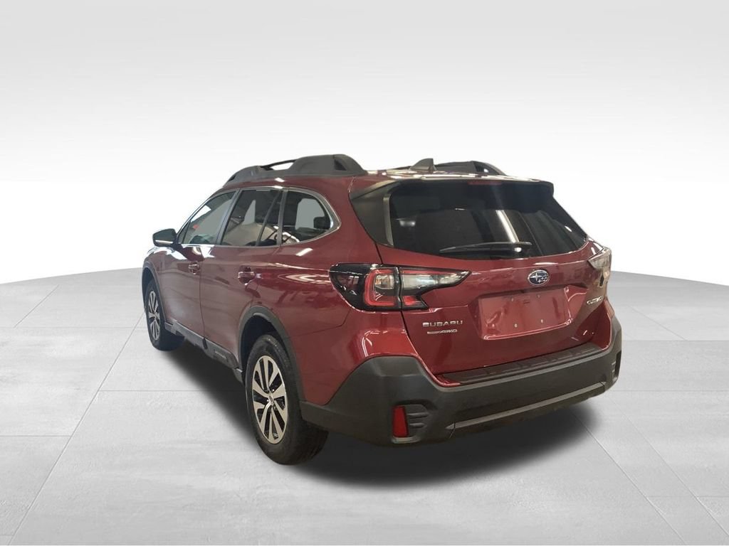 Used 2022 Subaru Outback Premium AWD/4WD image 3