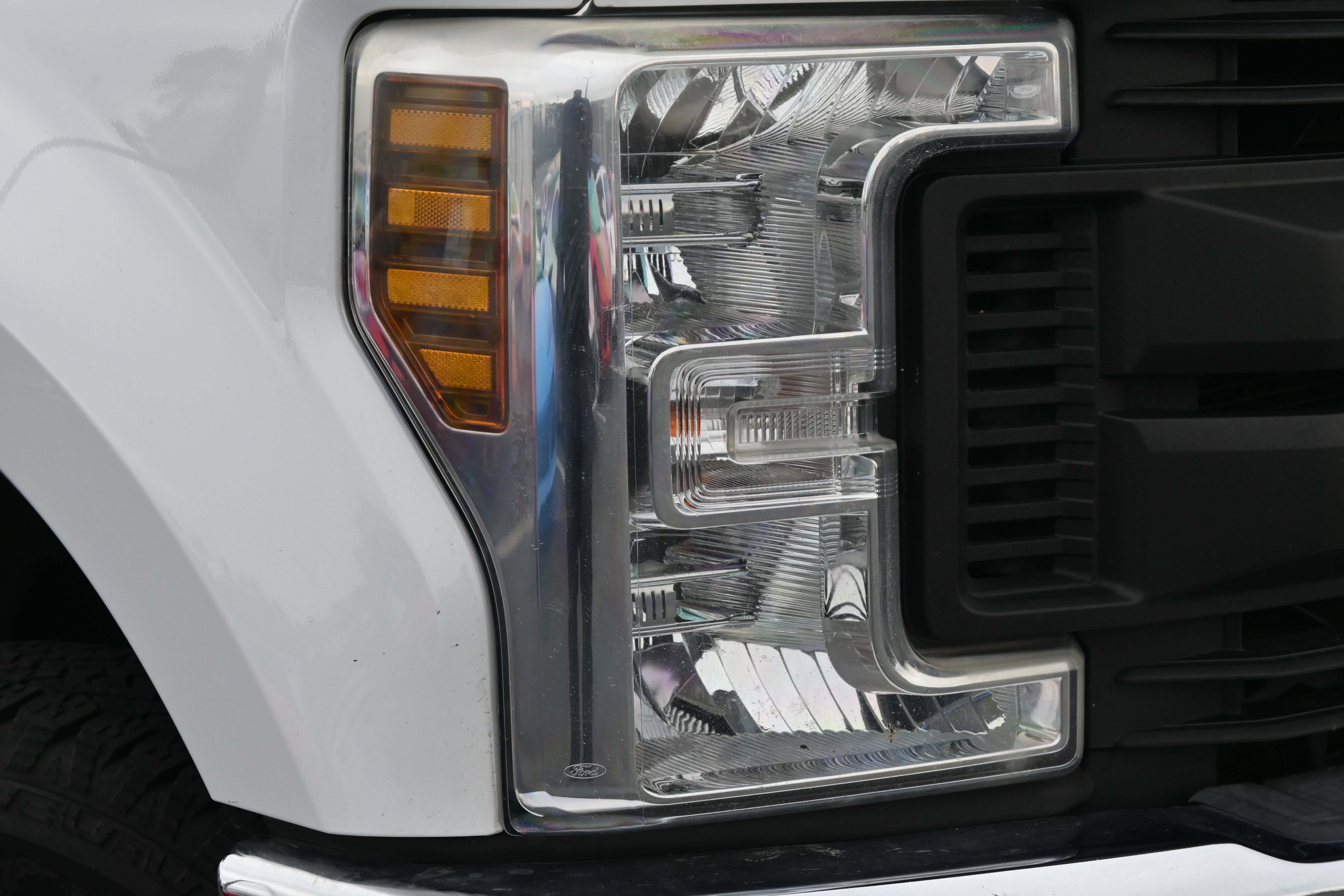 Used 2019 Ford F350 XL w/ Power Equipment Group image 12