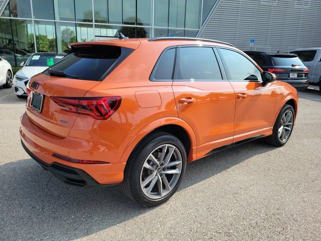 Used 2025 Audi Q3 2.0T Premium w/ Convenience Package AWD/4WD image 6