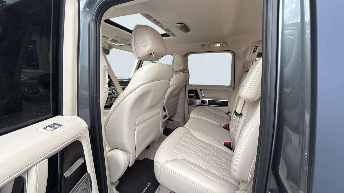 Used 2025 Mercedes-Benz G 63 AMG 4MATIC image 19