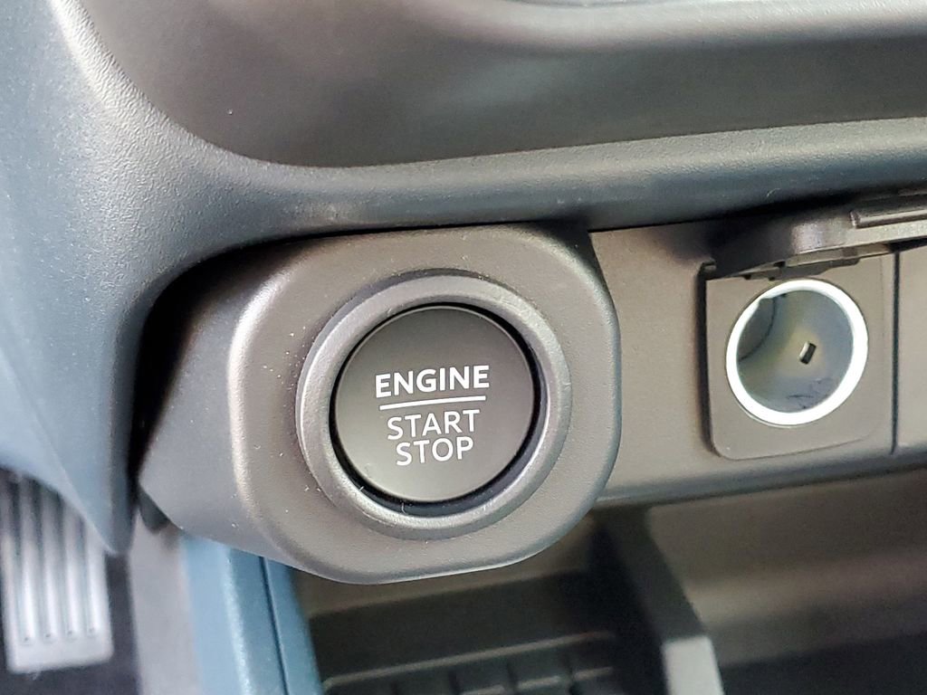 New 2025 Ford Maverick Lariat w/ Black Appearance Package image 16