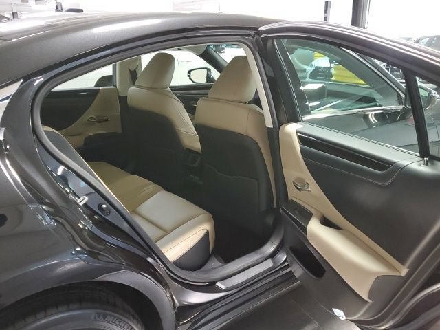 Used 2021 Lexus ES 250 w/ Premium Package AWD/4WD image 25