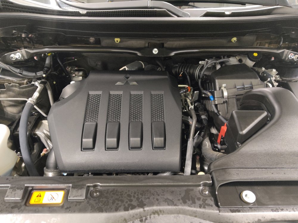 Used 2023 Mitsubishi Eclipse Cross SE image 30