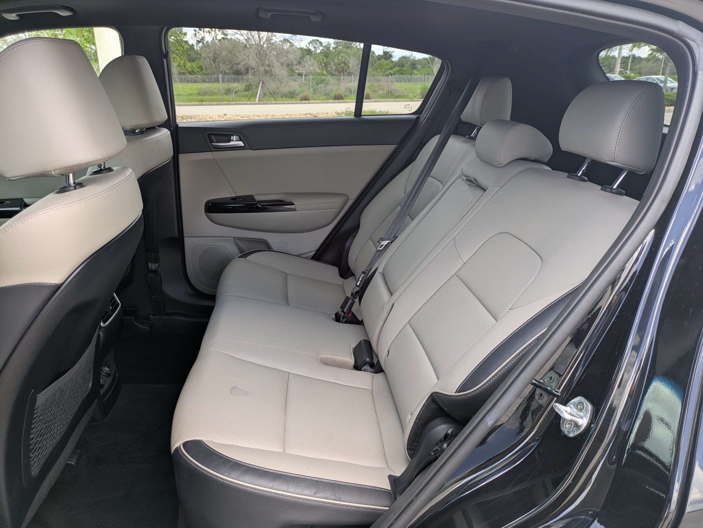 Certified 2022 Kia Sportage SX FWD image 17