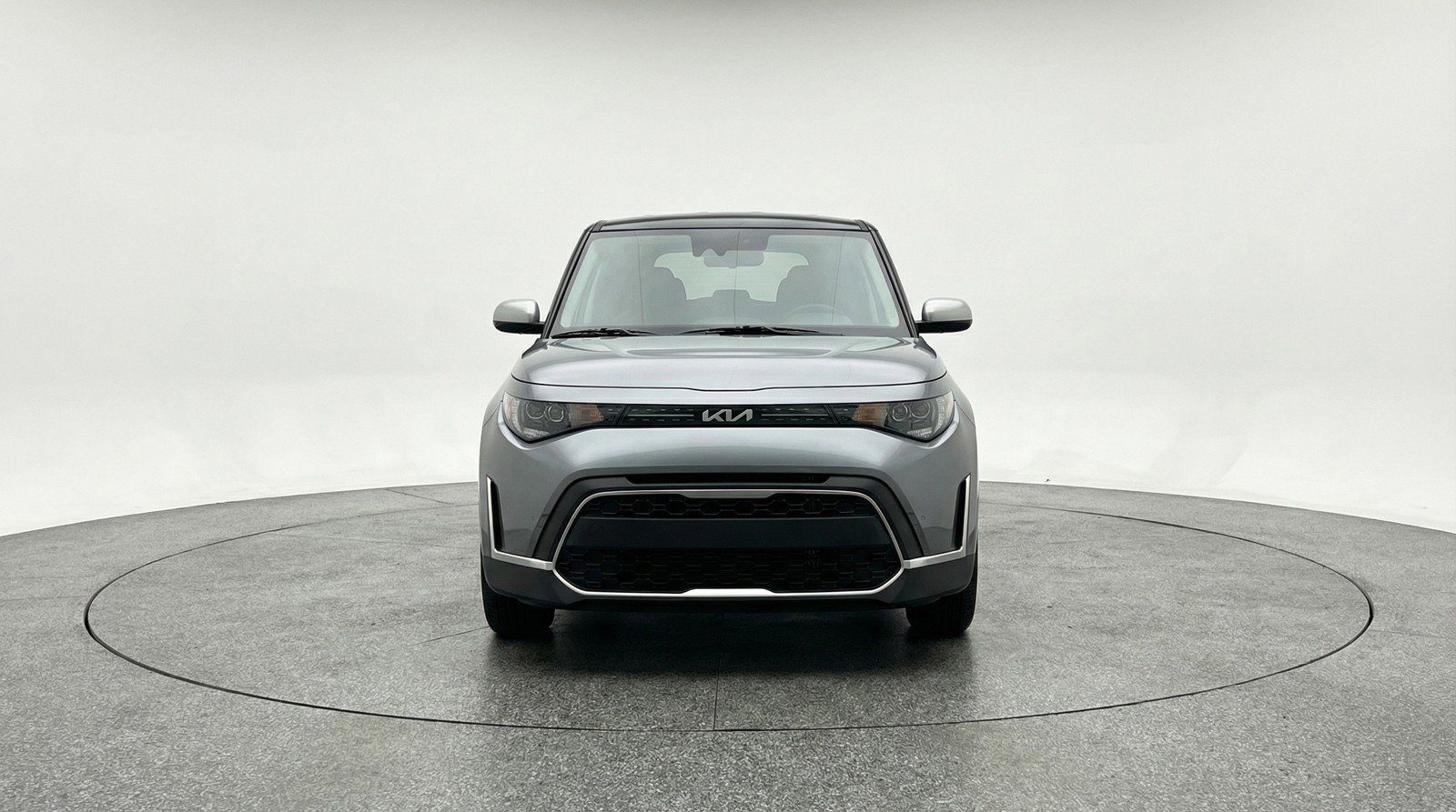 Used 2025 Kia Soul LX w/ LX Technology Package image 2