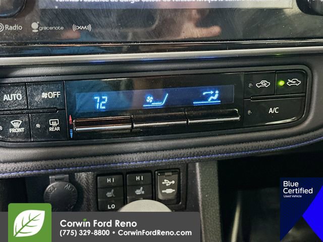 Used 2017 Toyota Corolla XSE image 19