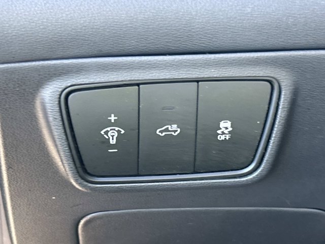 Used 2022 Hyundai Santa Cruz SEL w/ Activity Package FWD image 30