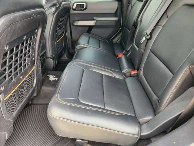 Used 2023 Ford Bronco Badlands image 29