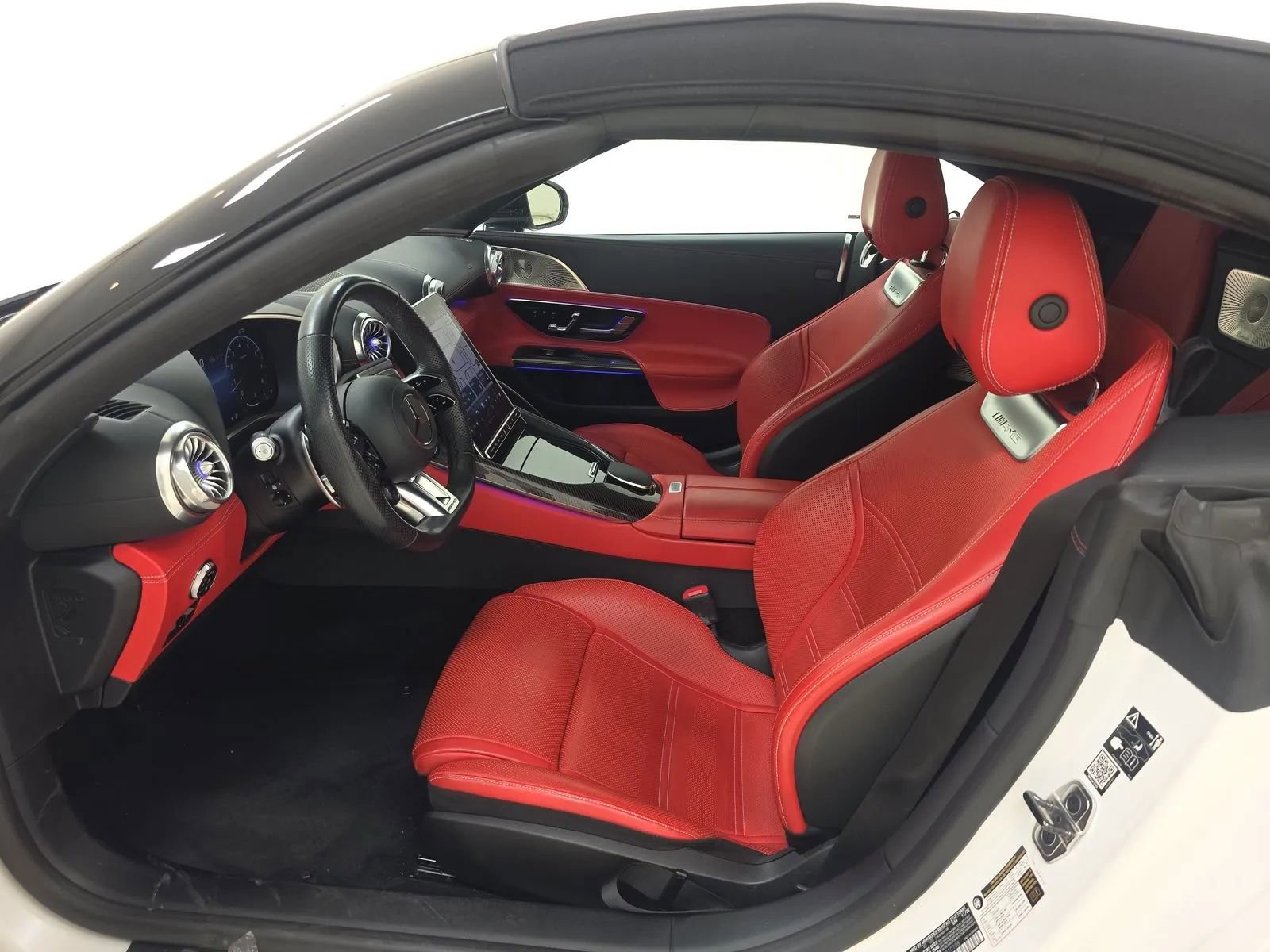 Used 2022 Mercedes-Benz SL 55 AMG 4MATIC image 2