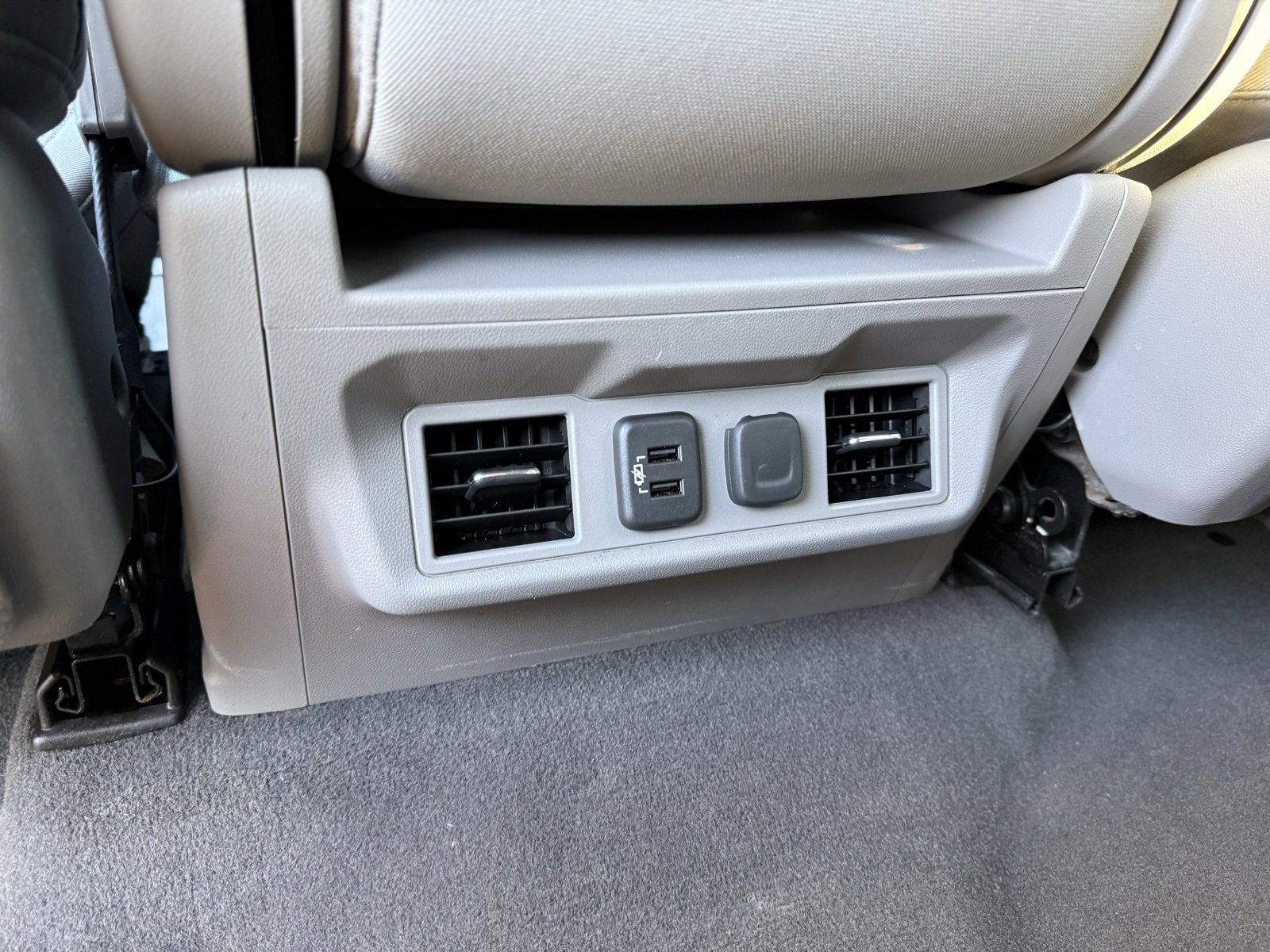 Used 2019 GMC Sierra 1500 SLE w/ SLE Value Package image 26