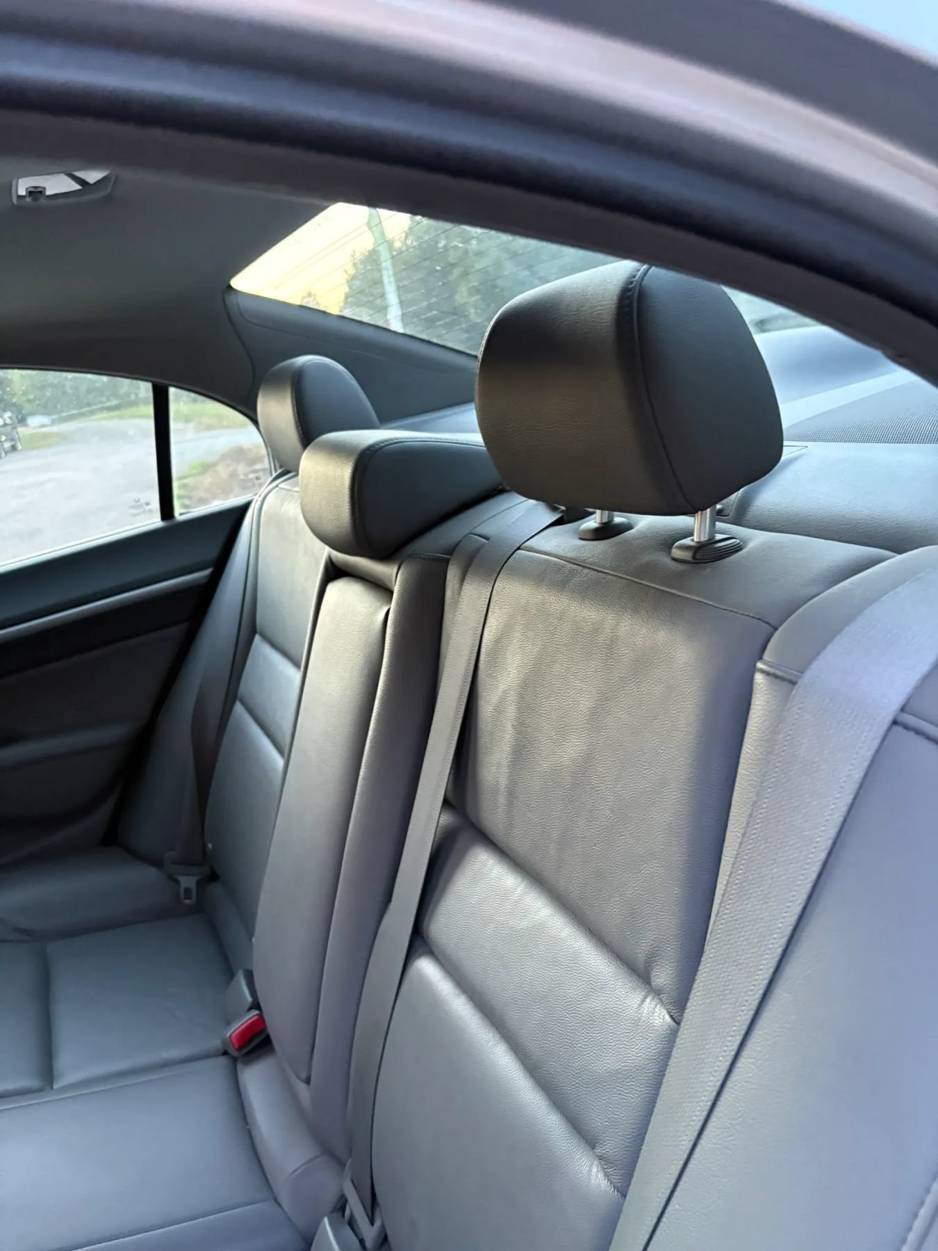 Used 2010 Honda Civic EX-L image 22