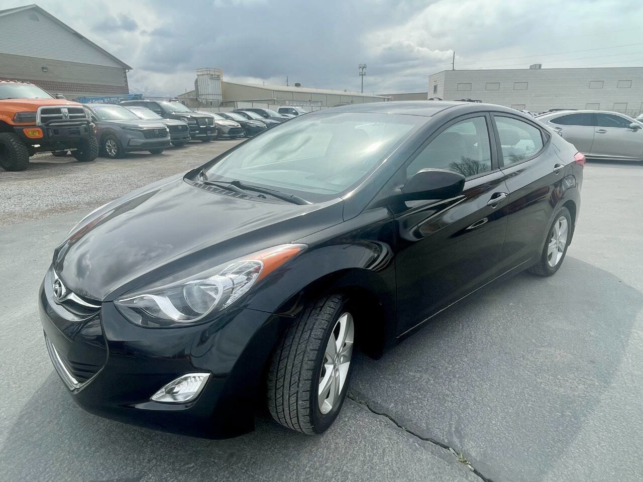 Used 2012 Hyundai Elantra GLS w/ Preferred Pkg 3 image 7