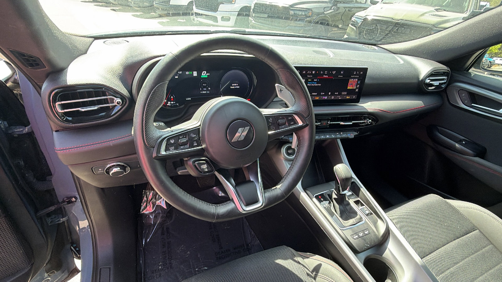 Used 2025 Dodge Hornet R/T w/ Tech Pack image 25