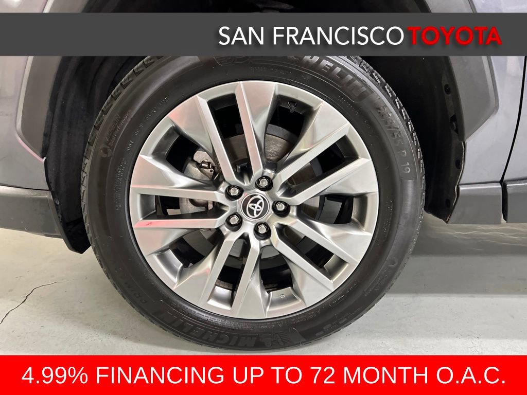 Certified 2022 Toyota RAV4 XLE Premium image 9