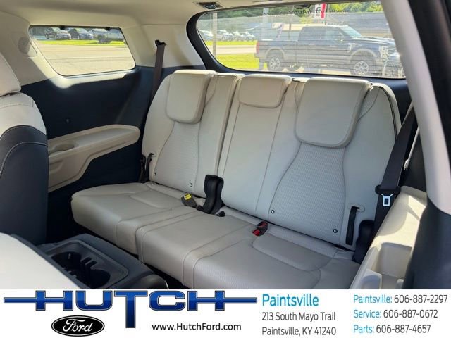 Used 2025 Kia Carnival SX Prestige FWD image 11
