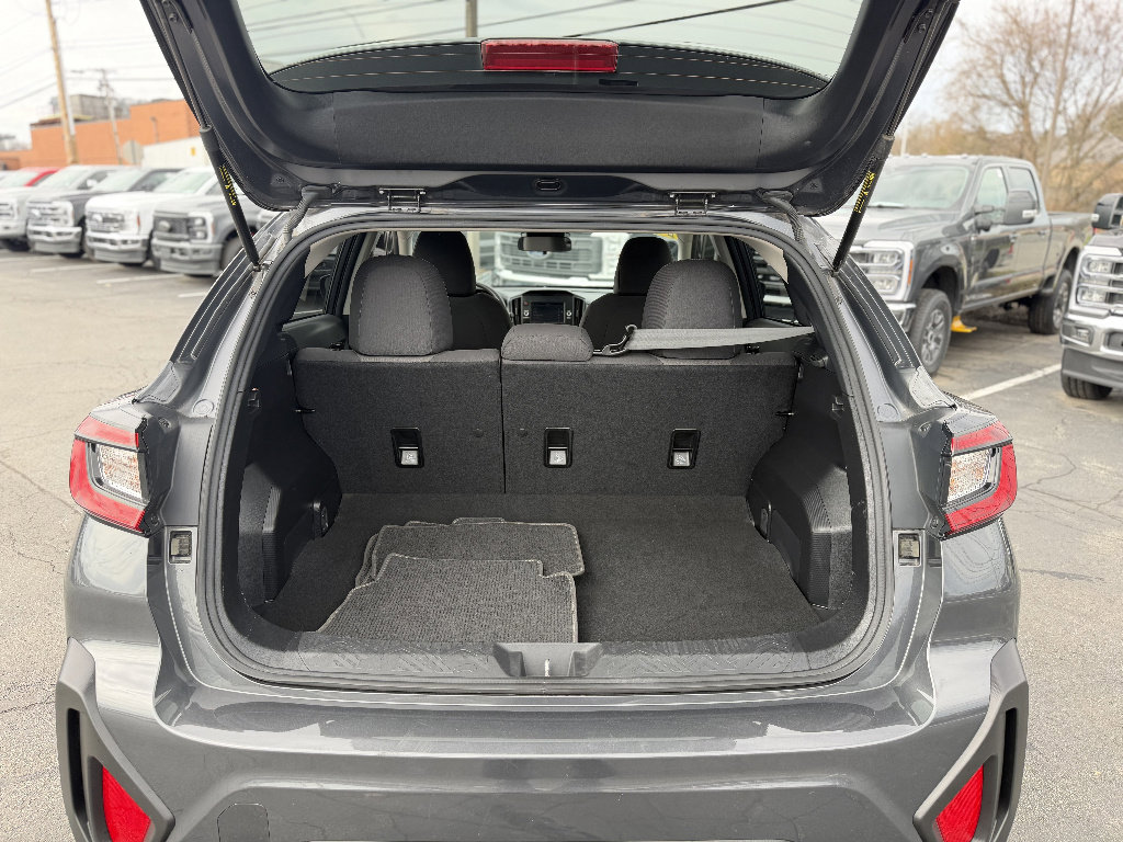 Used 2024 Subaru Crosstrek 2.0i image 6