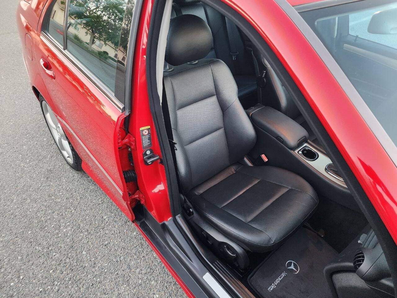 Used 2005 Mercedes-Benz C 230 Sedan image 14