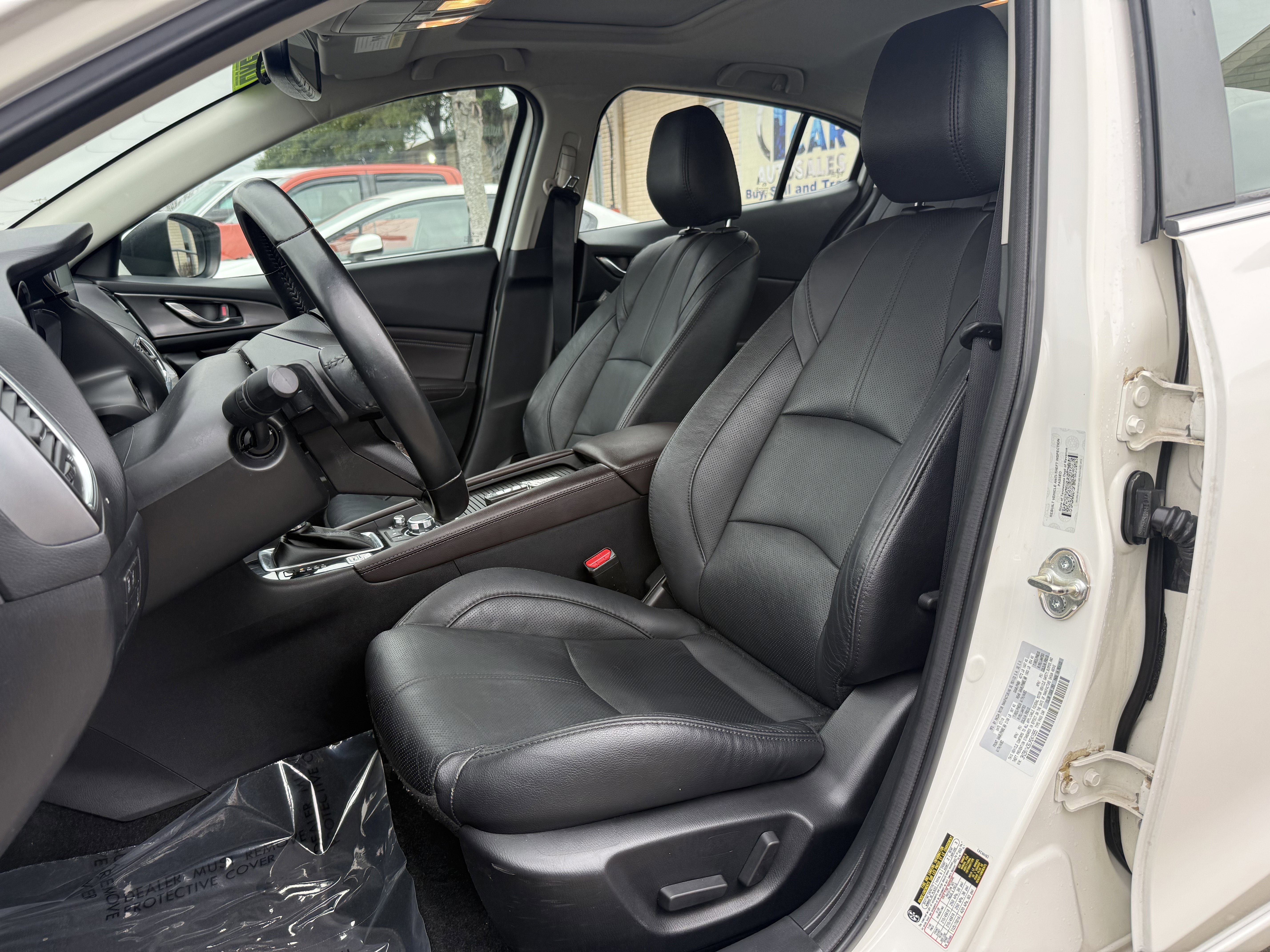 Used 2018 MAZDA MAZDA3 Grand Touring w/ Premium Equipment Package image 9