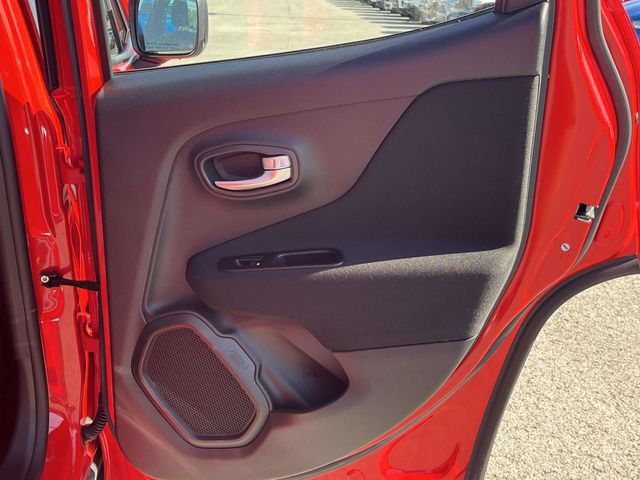 Used 2020 Jeep Renegade Sport FWD image 21