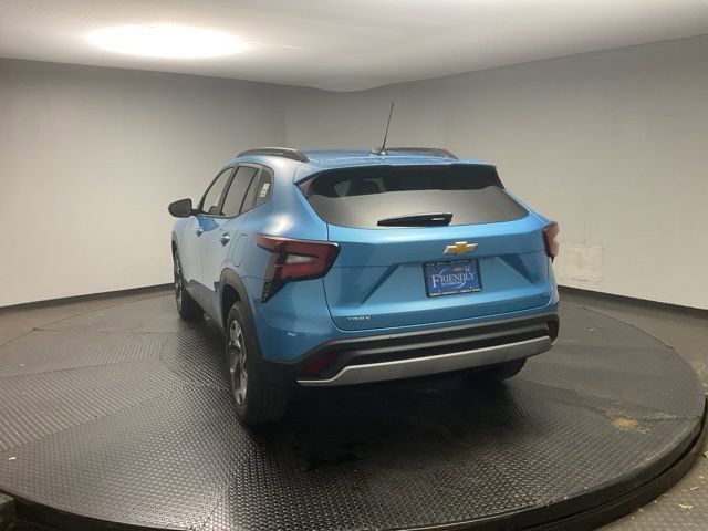 New 2026 Chevrolet Trax LT image 5