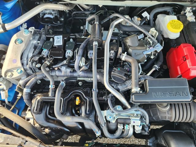 Used 2025 Nissan Sentra SV FWD image 27