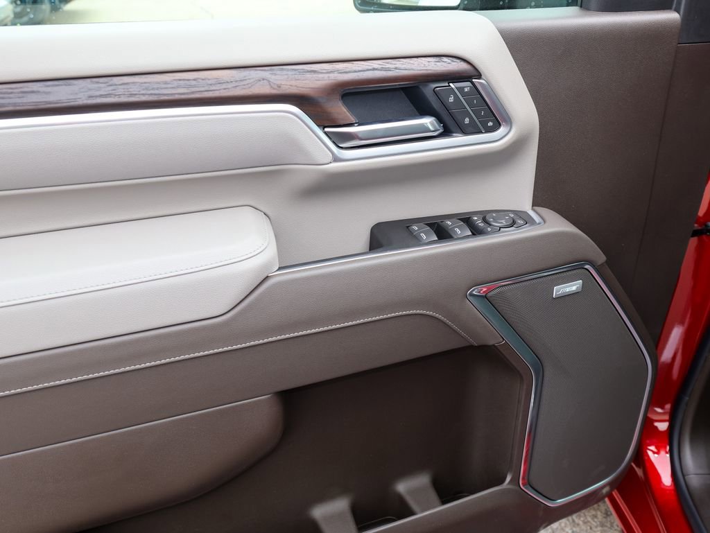 New 2026 GMC Sierra 3500 SLT w/ SLT Premium Package AWD/4WD image 11