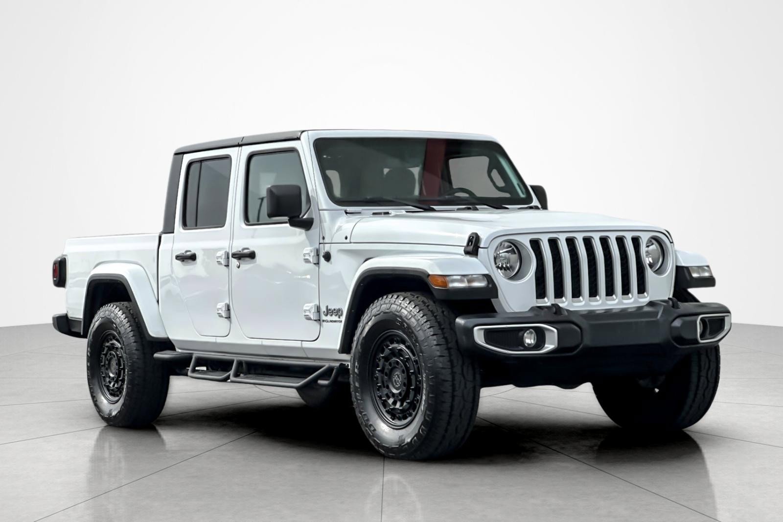 Used 2023 Jeep Gladiator Overland image 7